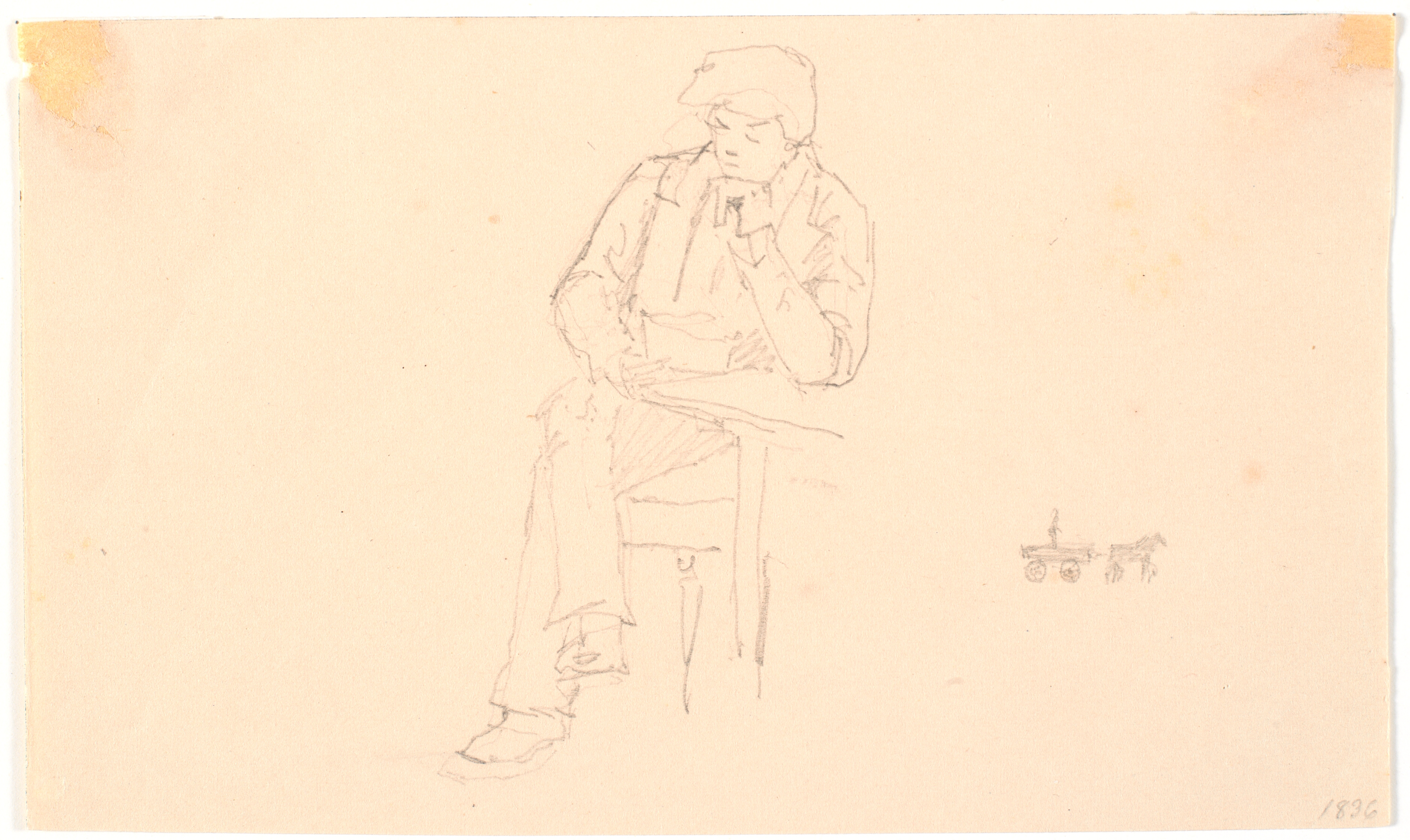 Siddende mand ved bord samt lille rids af hestevogn