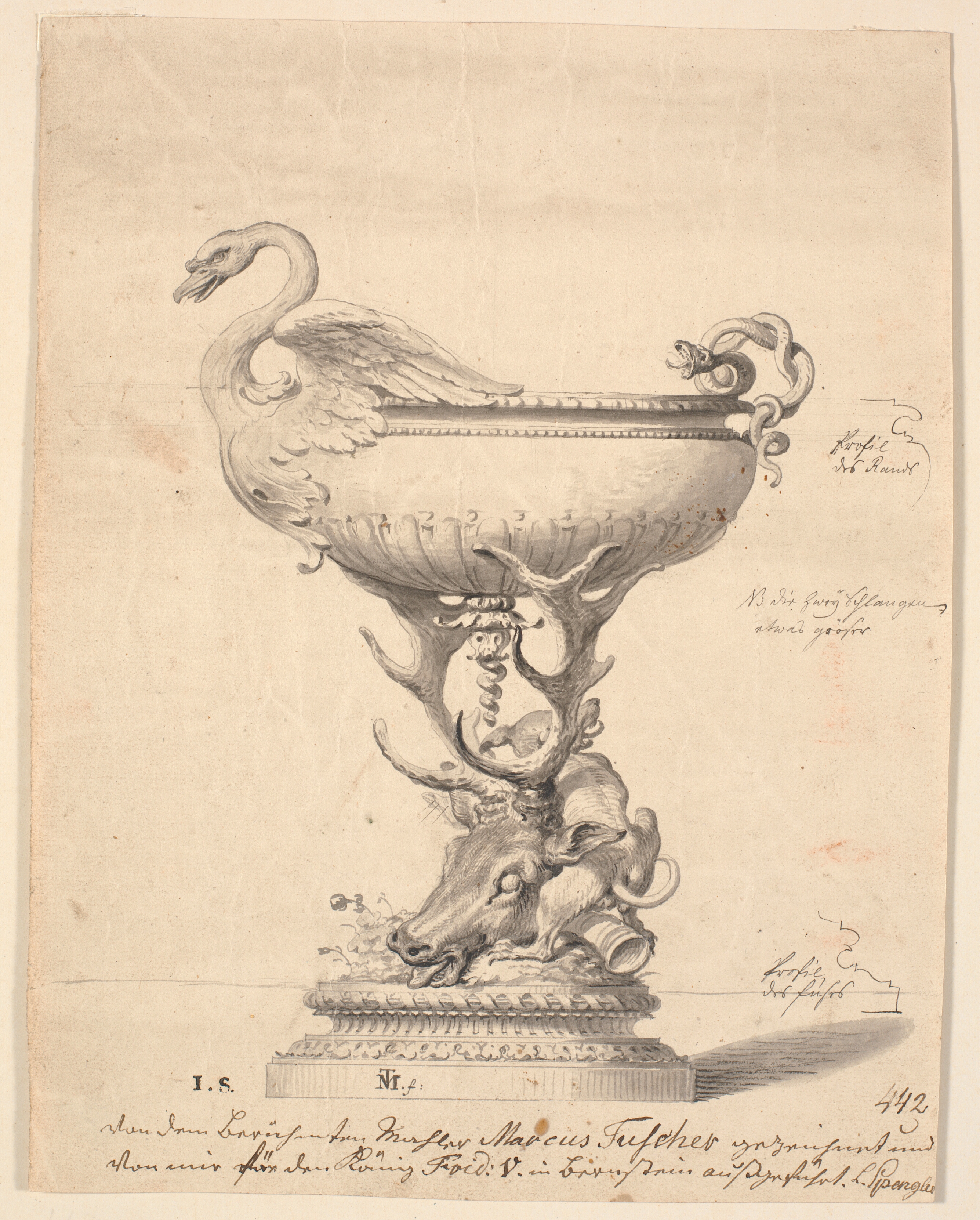 Skål båret af hjortehoved