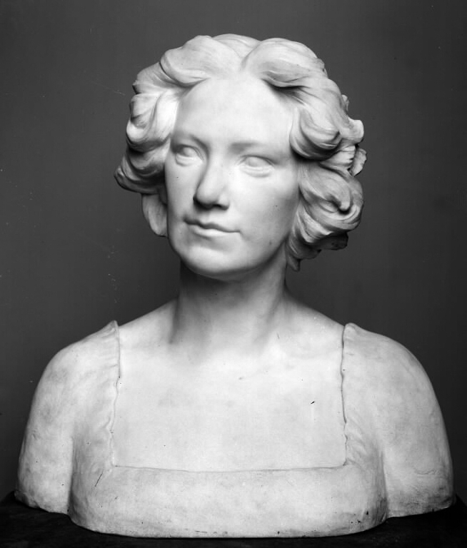 Skuespillerinden Fru Johanne Dybwad