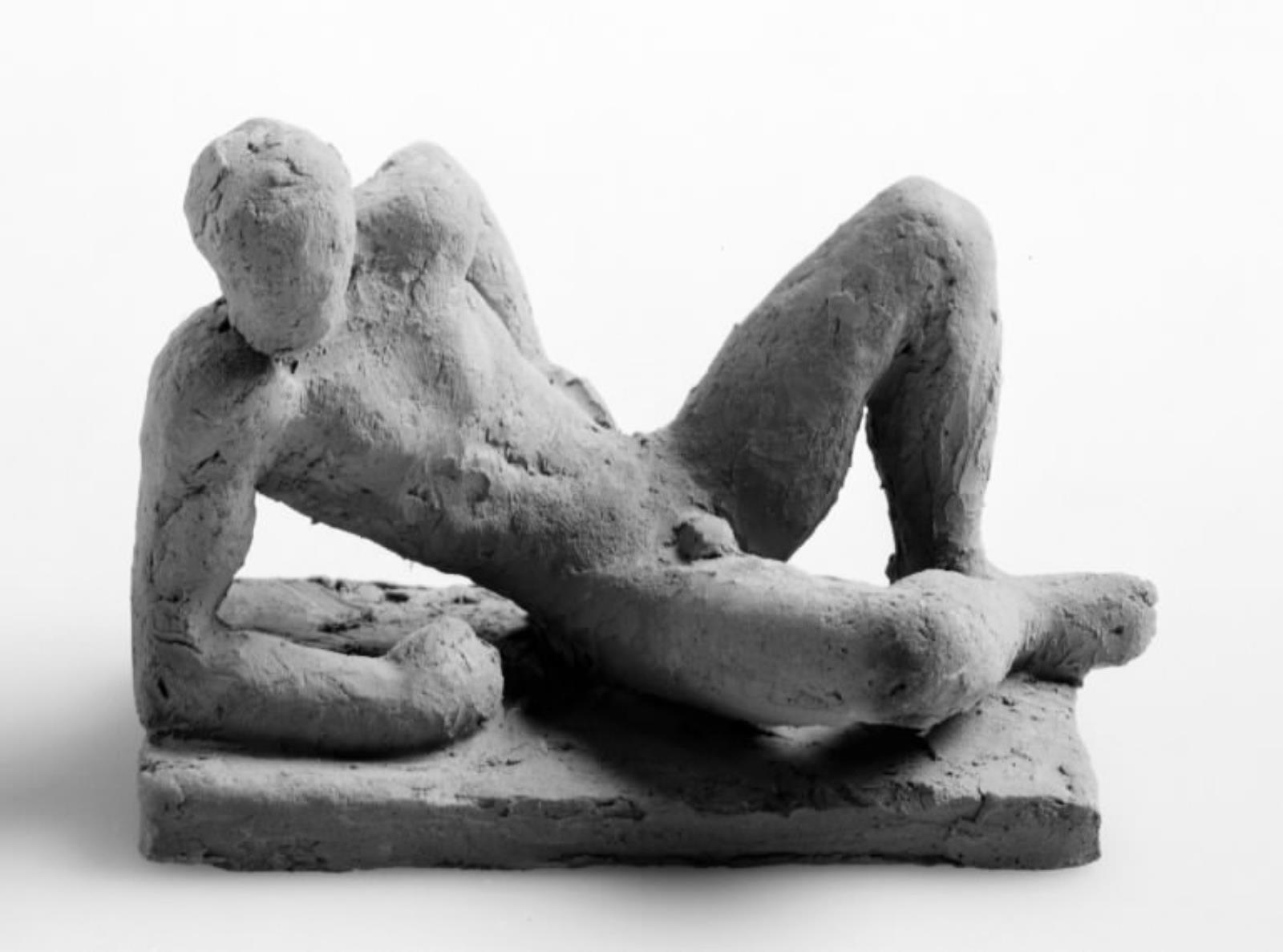 Liggende mandsfigur, Gerhard Henning, 1895-1967