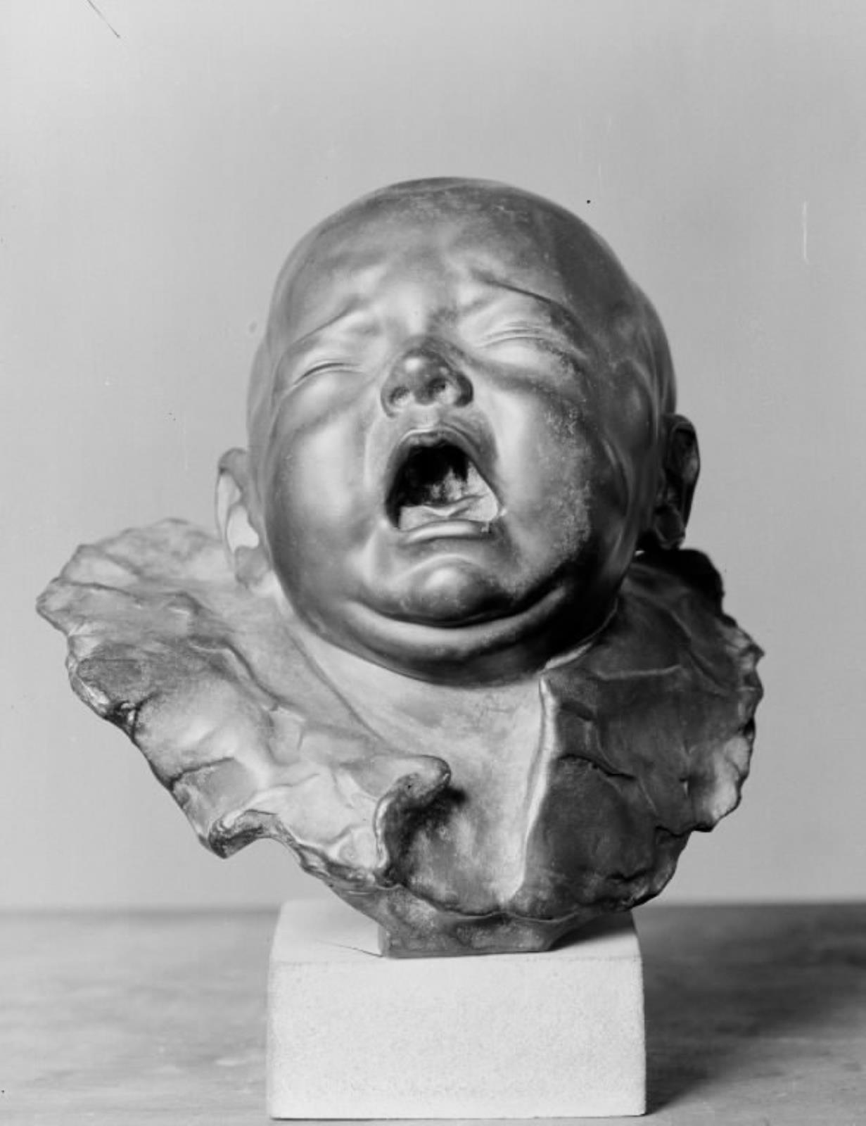 Grete. Grædende barn