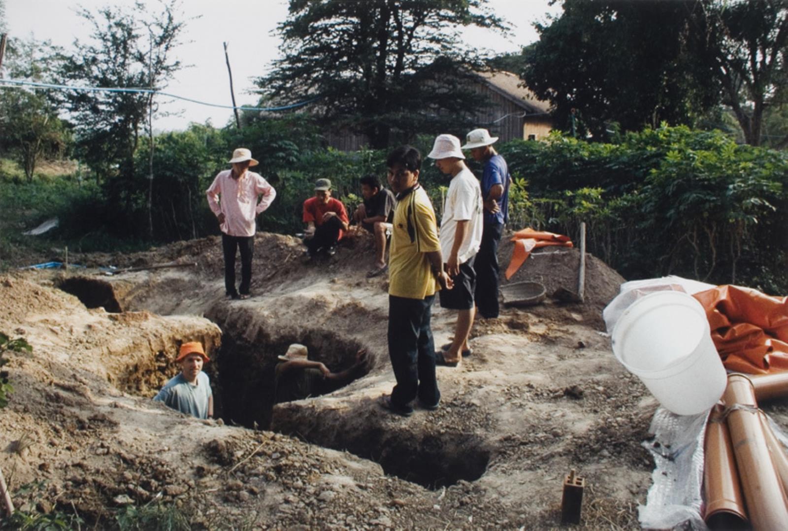 Superflex/Supergas/Cambodia, Superflex, 2001